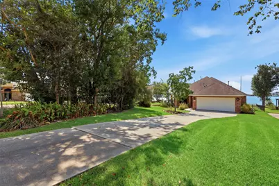 16457 Hunters Trail, Montgomery, TX 77356 - Photo 4