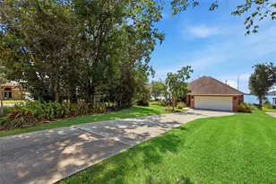 16457 Hunters Trail, Montgomery, TX 77356 - Photo 4