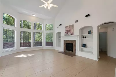 11 Korbel Ct, The Woodlands, TX 77382 - Photo 8