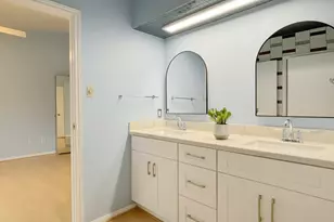 8055 Cambridge St, Houston, TX 77054 - Photo 8