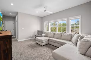 1205 N Ave G, Shiner, TX 77984 - Photo 30