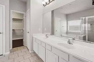 19534 Country Canyon Dr, Spring, TX 77388 - Photo 10