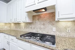 7606 Westmoreland Dr, Sugar Land, TX 77479 - Photo 14