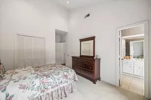 9612 Bayou Brook St, Houston, TX 77063 - Photo 22