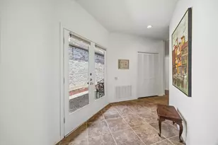 9612 Bayou Brook St, Houston, TX 77063 - Photo 4