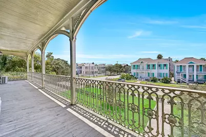 1704 Market Street, Galveston, TX 77550 - Photo 8