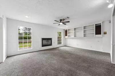 7714 Sterlingshire Street, Houston, TX 77016 - Photo 4