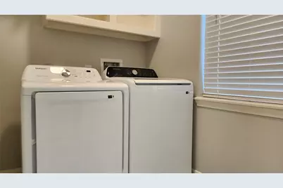 5818 Wilkins Lane, Sugar Land, TX 77479 - Photo 14