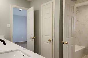 5818 Wilkins Ln, Sugar Land, TX 77479 - Photo 22