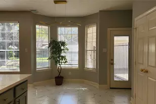 5818 Wilkins Ln, Sugar Land, TX 77479 - Photo 10