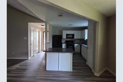 802 Hartman Drive, Baytown, TX 77521 - Photo 8