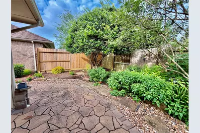 2405 Alamanni Drive, Pearland, TX 77581 - Photo 14