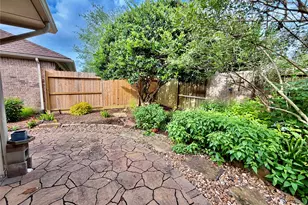 2405 Alamanni Dr, Pearland, TX 77581 - Photo 14