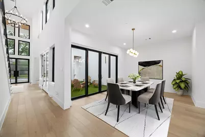 811 Woodstock, Bellaire, TX 77401 - Photo 20