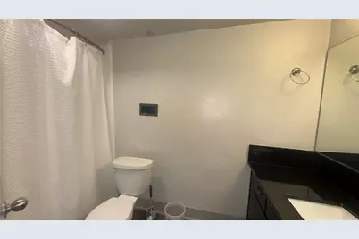 5400 Memorial Drive #611, Houston, TX 77007 - Photo 10