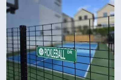 5400 Memorial Drive #611, Houston, TX 77007 - Photo 6