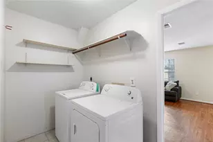 10110 Red Wolf Ln, Houston, TX 77064 - Photo 36
