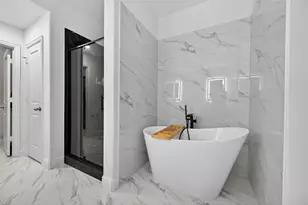 16318 Brookside Willow Ln, Houston, TX 77084 - Photo 10