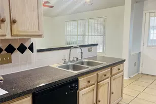 5914 Dream Ct, Houston, TX 77085 - Photo 10