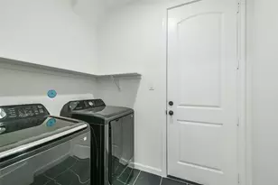 2111 Ontario St, Baytown, TX 77520 - Photo 30