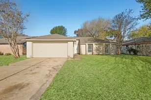24030 Silversmith Ln, Katy, TX 77493 - Photo 2
