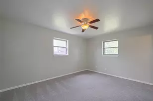 111 N 11th St, Highlands, TX 77562 - Photo 22