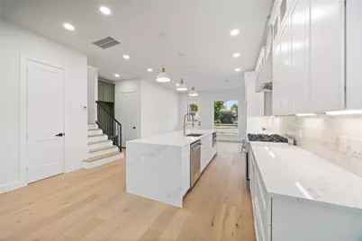 8646 Alcott Drive, Houston, TX 77080 - Photo 10