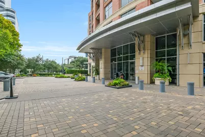 1901 Post Oak Boulevard #2110, Houston, TX 77056 - Photo 22