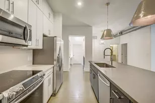 1901 Post Oak Blvd, Houston, TX 77056 - Photo 2