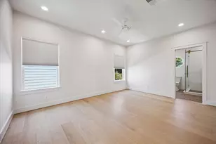 129 E 13th St, Houston, TX 77008 - Photo 36