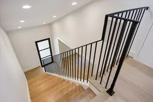 129 E 13th St, Houston, TX 77008 - Photo 22