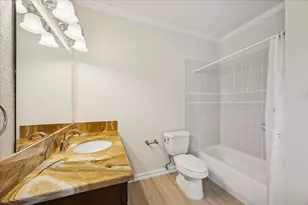 22621 Bay Point Dr, Galveston, TX 77554 - Photo 26