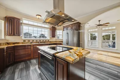 22621 Bay Point Drive, Galveston, TX 77554 - Photo 10