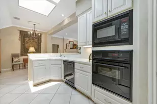16007 Edgewood Dr, Pasadena, TX 77059 - Photo 20