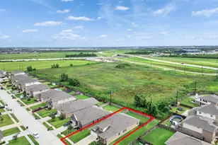 14247 Medina Dr, Baytown, TX 77523 - Photo 46