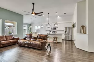14247 Medina Dr, Baytown, TX 77523 - Photo 26