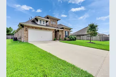 14247 Medina Drive, Baytown, TX 77523 - Photo 8