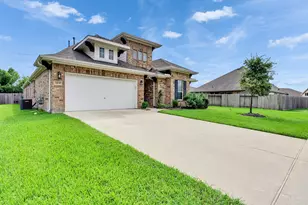 14247 Medina Dr, Baytown, TX 77523 - Photo 8
