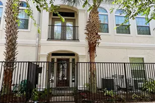2807 Albany St, Houston, TX 77006 - Photo 1