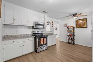 1312 22nd St N, Texas City, TX 77590 - Photo 8