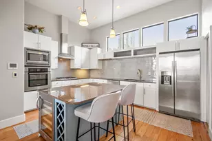 1310 W Dallas St, Houston, TX 77019 - Photo 14