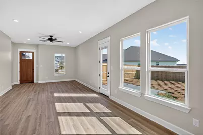 160 Turnrow Cove, Snook, TX 77878 - Photo 6