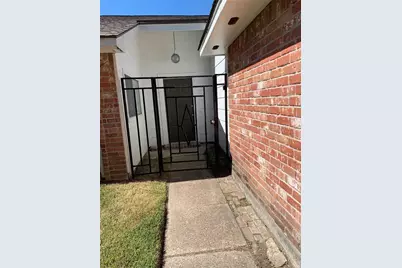 2627 N Spring Drive, Spring, TX 77373 - Photo 2