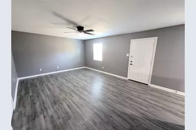 2015 Rosalee Street #1, La Marque, TX 77568 - Photo 4