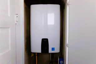 309 E Hinton Rd, Weimar, TX 78962 - Photo 12