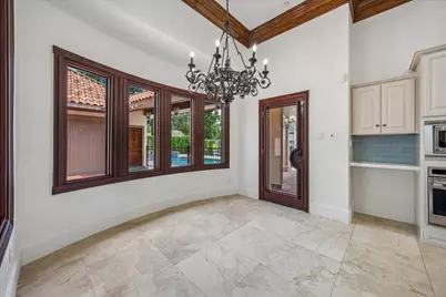 8448 Westview Drive, Houston, TX 77055 - Photo 6