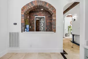 8448 Westview Dr, Houston, TX 77055 - Photo 22