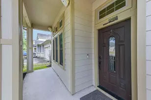 12918 Redbud Shores Ln, Houston, TX 77044 - Photo 8