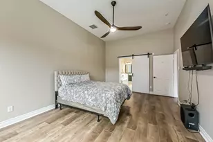 12918 Redbud Shores Ln, Houston, TX 77044 - Photo 28