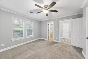 601 W Cleveland St, Baytown, TX 77520 - Photo 20
